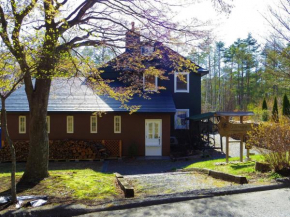 Julian's English Homestay and Pension